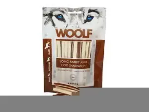 Oblíbený WOOLF pochoutka soft Rabbit&Pollock sandwich LONG 100g