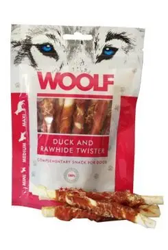 Omezená Nabídka WOOLF pochoutka Duck&Rawhide twister 100g